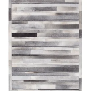 Tappeto pelle grigio evidente 140 x 200 cm AZAY