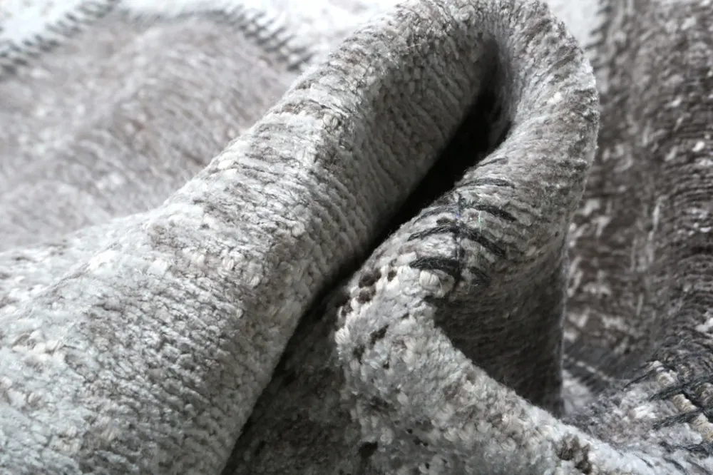 Tappeto MORETTİ PATCHWORK Grigio Evidente Loominology
