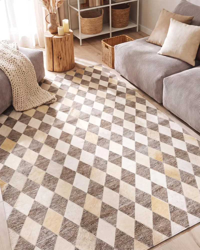 Tappeto pelle crema e marrone 160 x 230 cm SESLICE