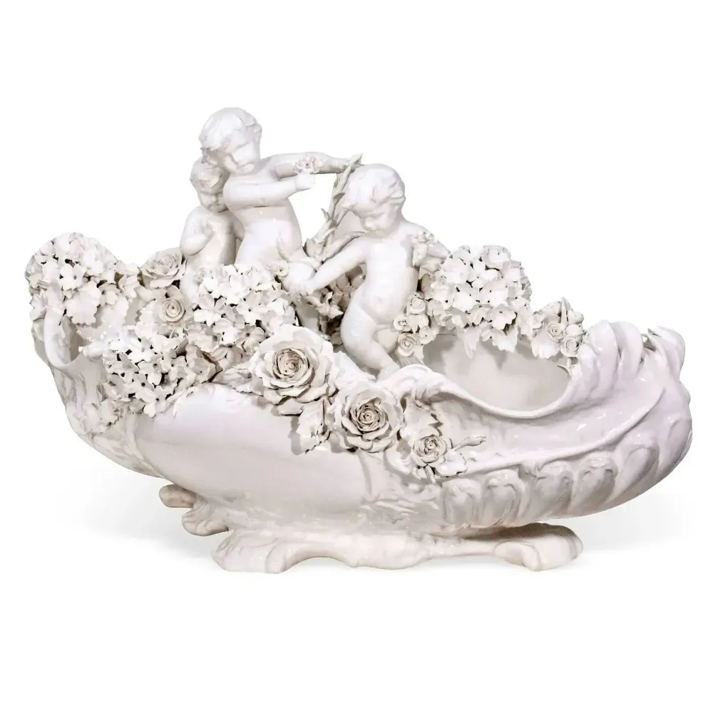 Vasca con Putti porcellana di Capodimonte