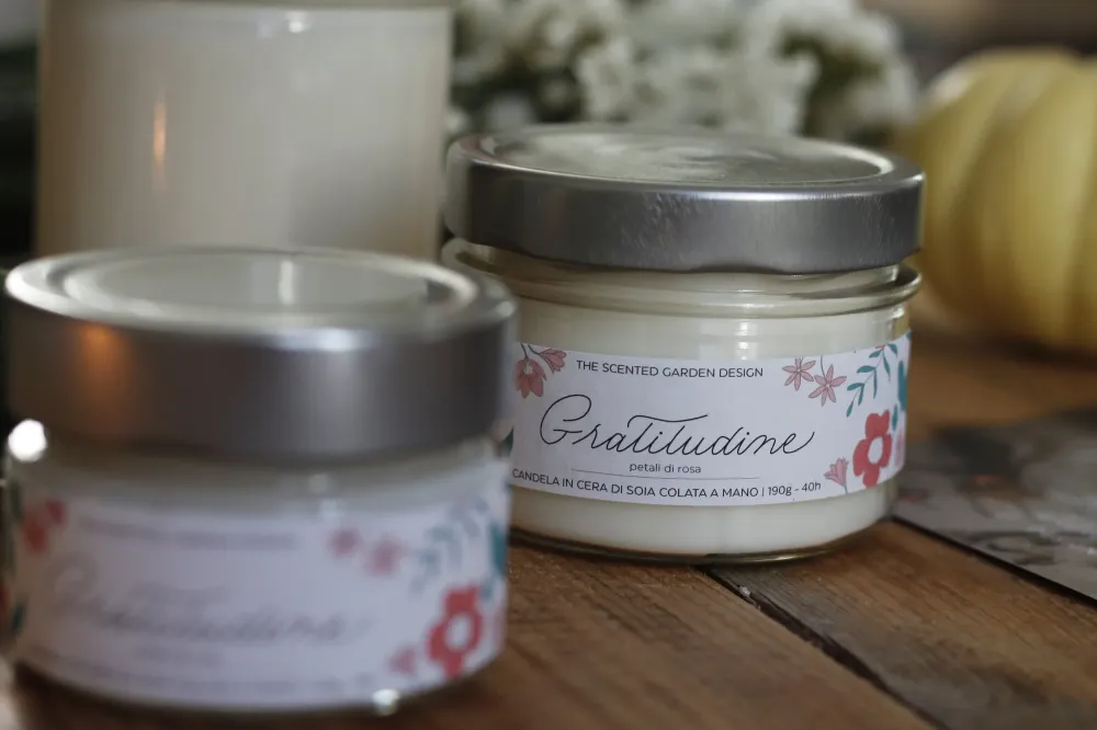 Gratitudine - Candela alla rosa 90 gr Scented Garden