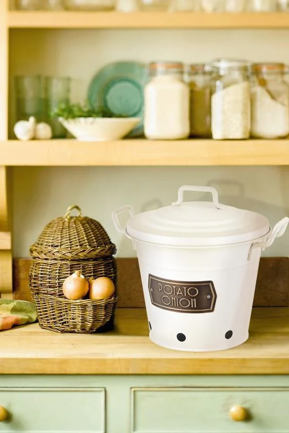 Il secchiello per cipolle Mia Potato - Bianco Selected Products - 871