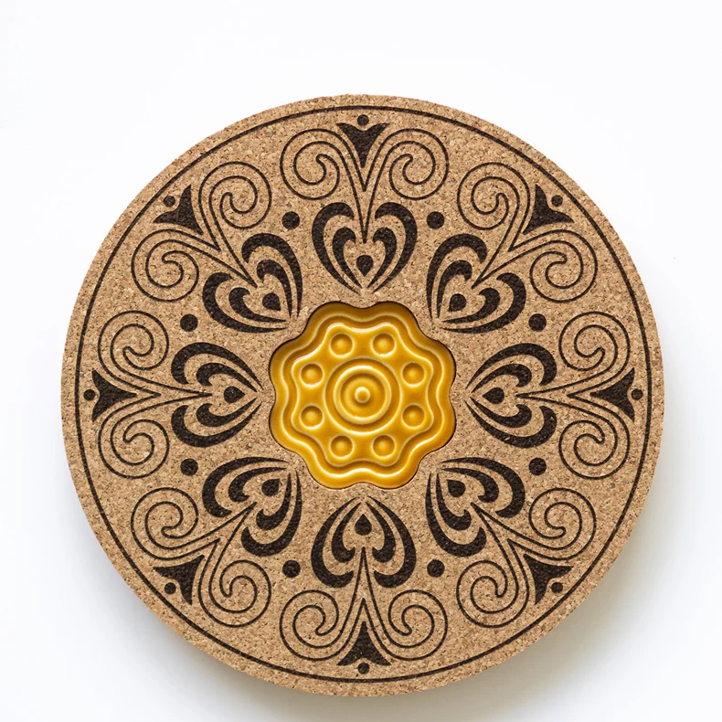 Cork and yellow ceramic base
