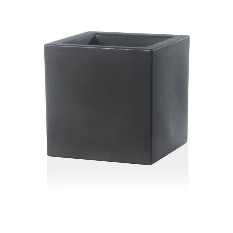 Robusto e Impermeabile Vaso Schio Cubo