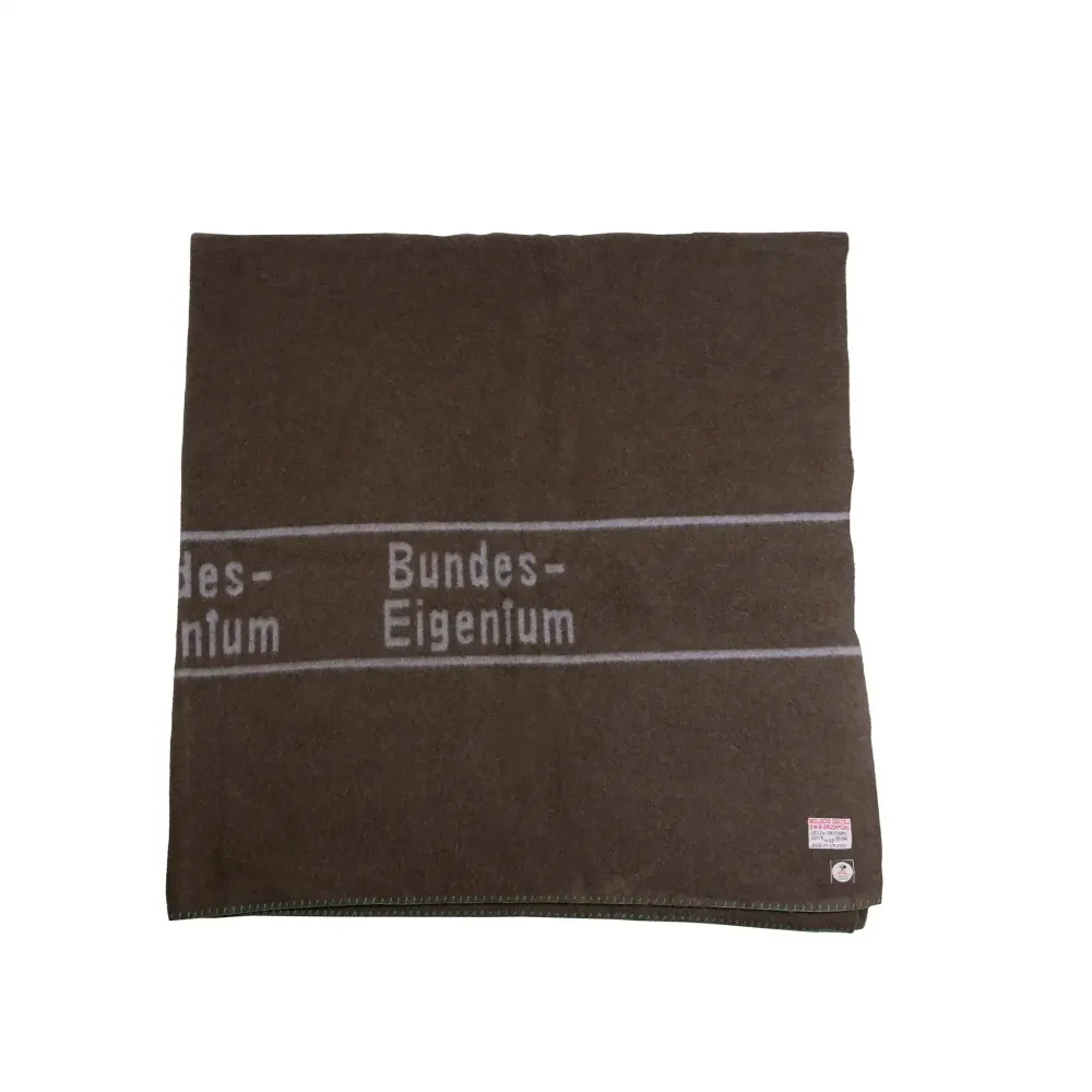 BW wool blanket olive/brown used