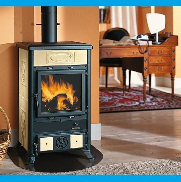 Stufa Legna Ghisa La Nordica Extraflame Mod. Rossella R1 8,8 Kw Pergamena