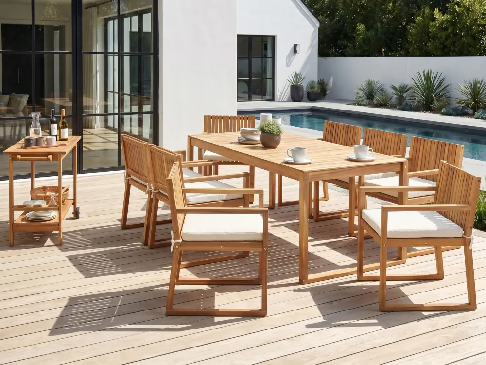 Confortevole Ergonomico Set da giardino legno di acacia 8 posti con cuscini bianco macchiato SASSARI II