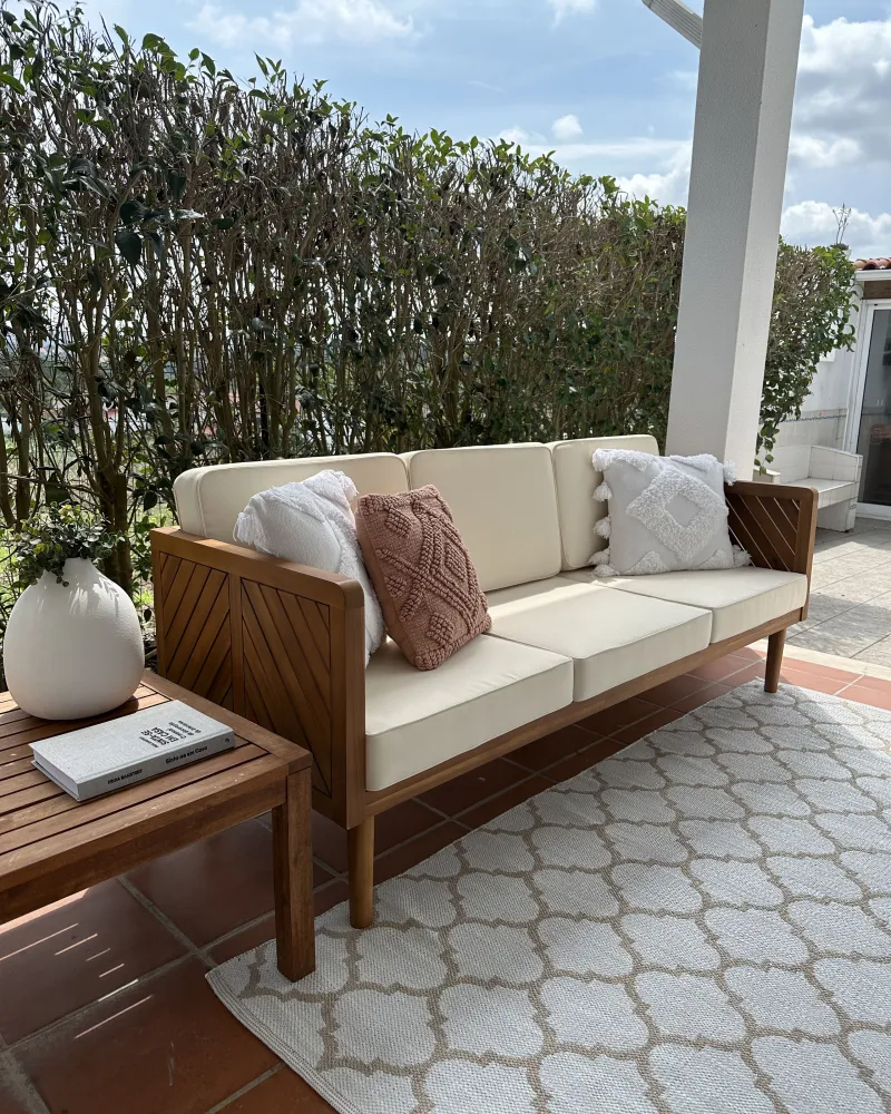 Garden Sofa BARATTI Acacia Wood Light Wood 3 Seater Materiale Alluminio Anodizzato