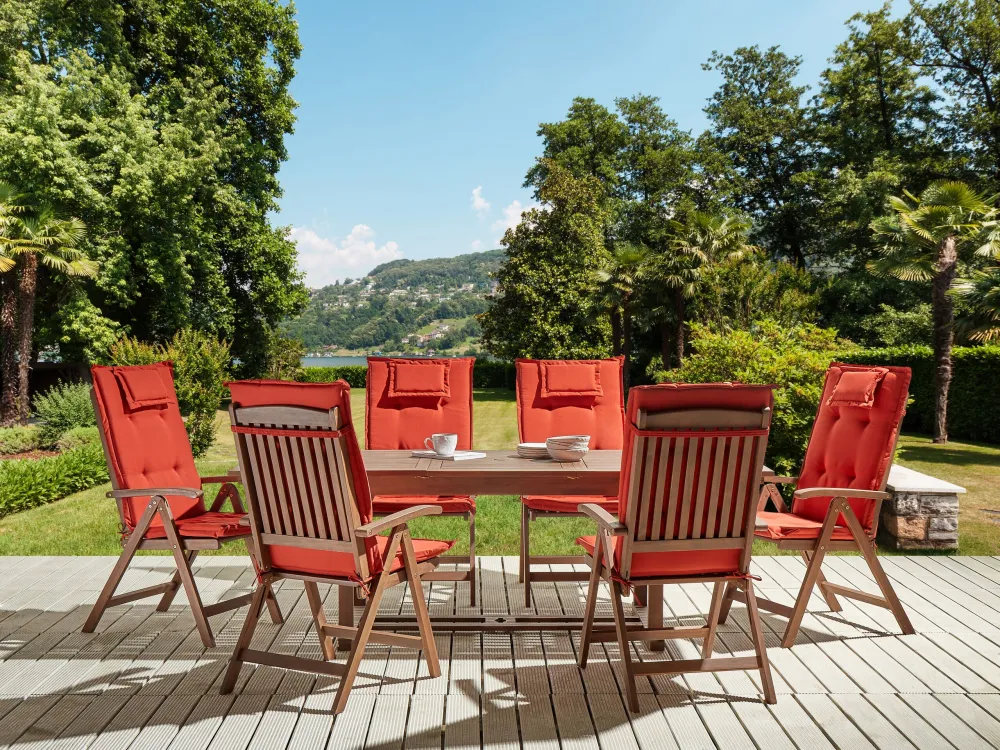 Panca Dondolo Set da giardino con 6 sedie legno di acacia ombroso con cuscini rossi AMANTEA