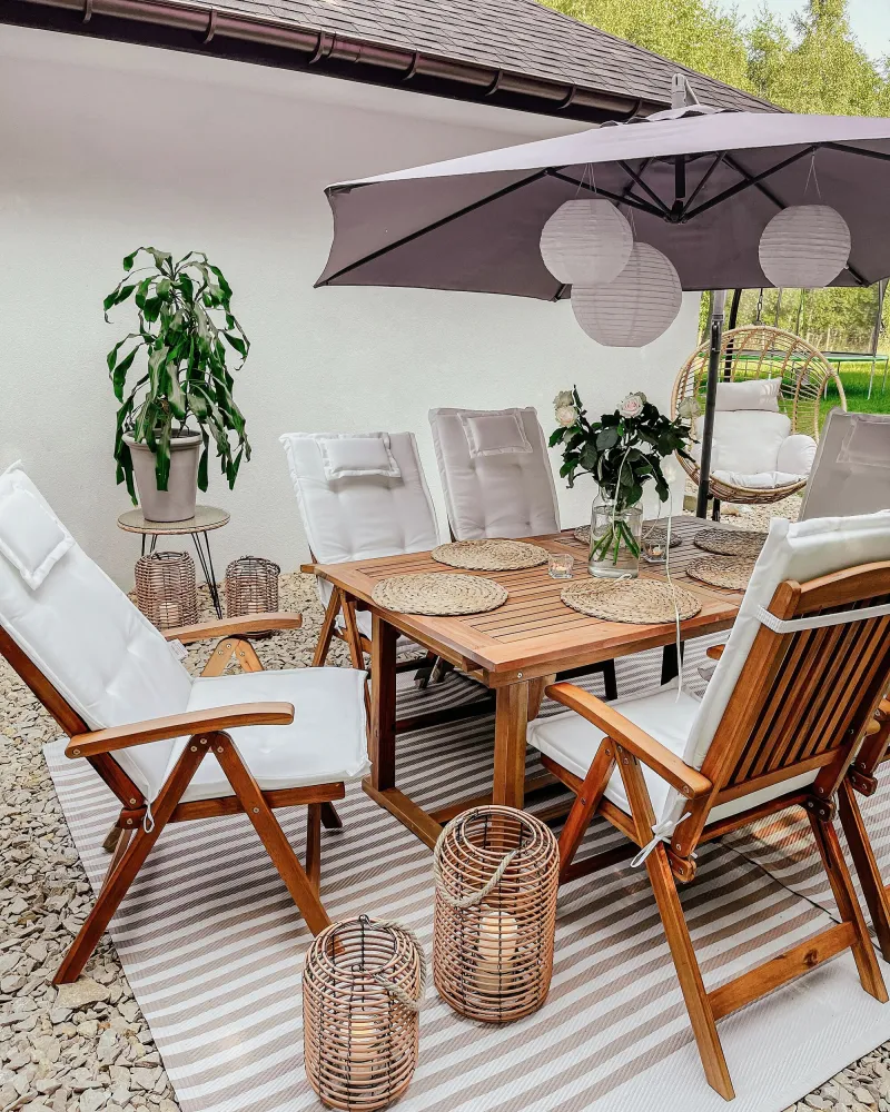 Poltrona Girevole Set di 6 sedie da giardino con cuscini JAVA Legno d'acacia Bianco macchiato