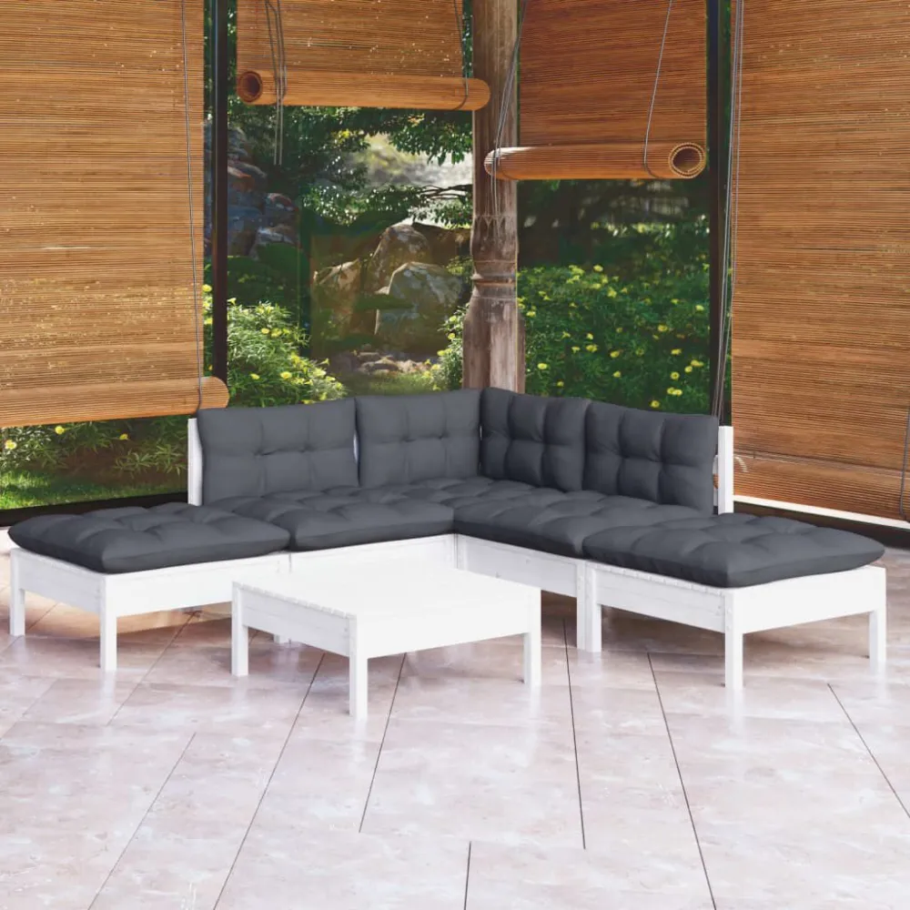 Premium Resina Sintetica Set Divani da Giardino 6 pz con Cuscini Bianchi Legno di Pino