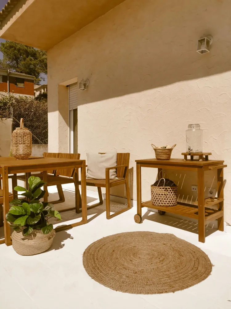 8 Seater Acacia Wood Garden Dining Set Navy Blue and White Cushions SASSARI con Sistema di Montaggio Rapido