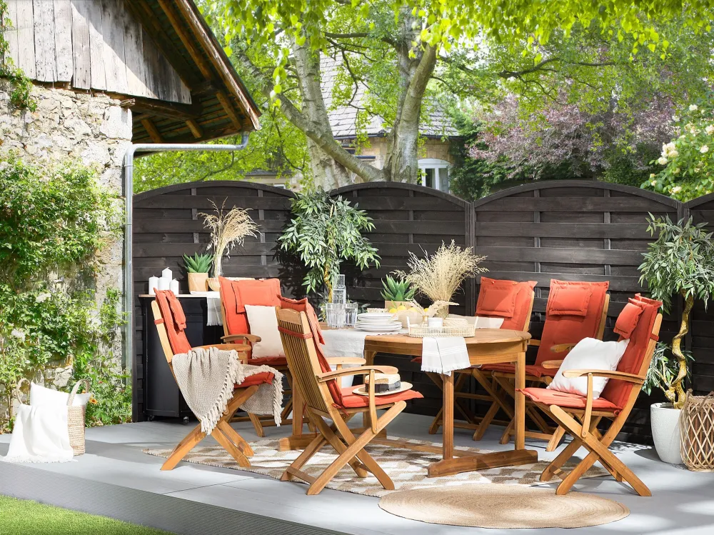 8 Seater Acacia Wood Garden Dining Set Red Cushions MAUI con Portabicchiere Integrato