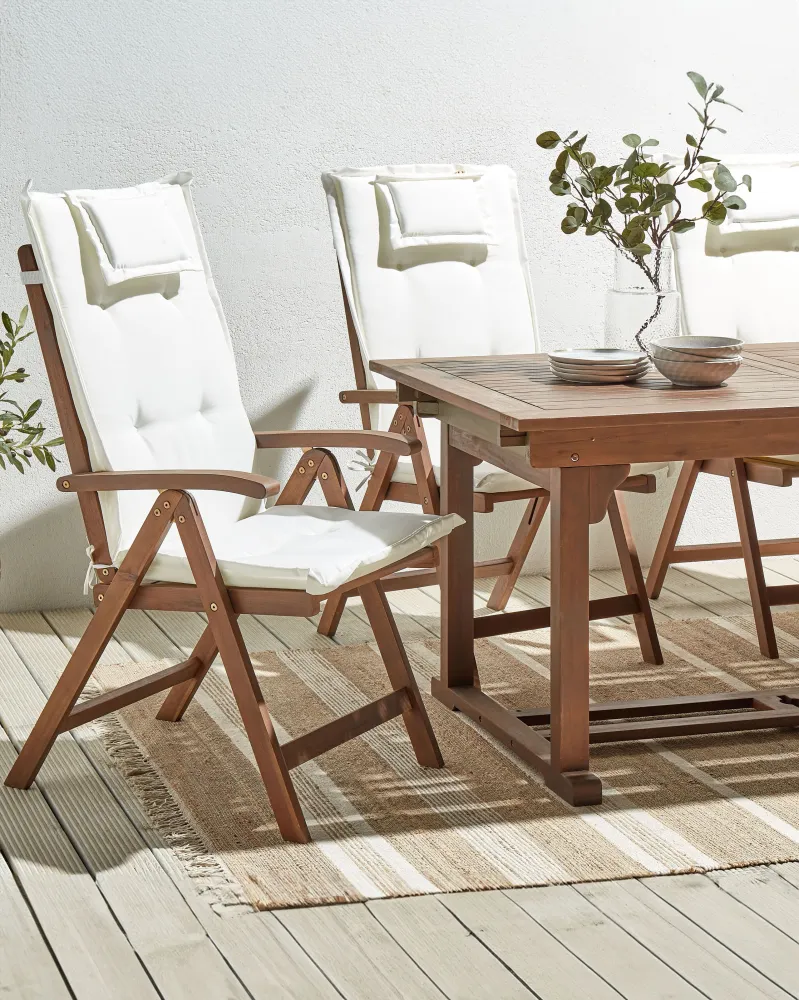 Sedia con Braccioli Set di 6 sedie da giardino con cuscini AMANTEA Legno d'acacia Bianco infangato