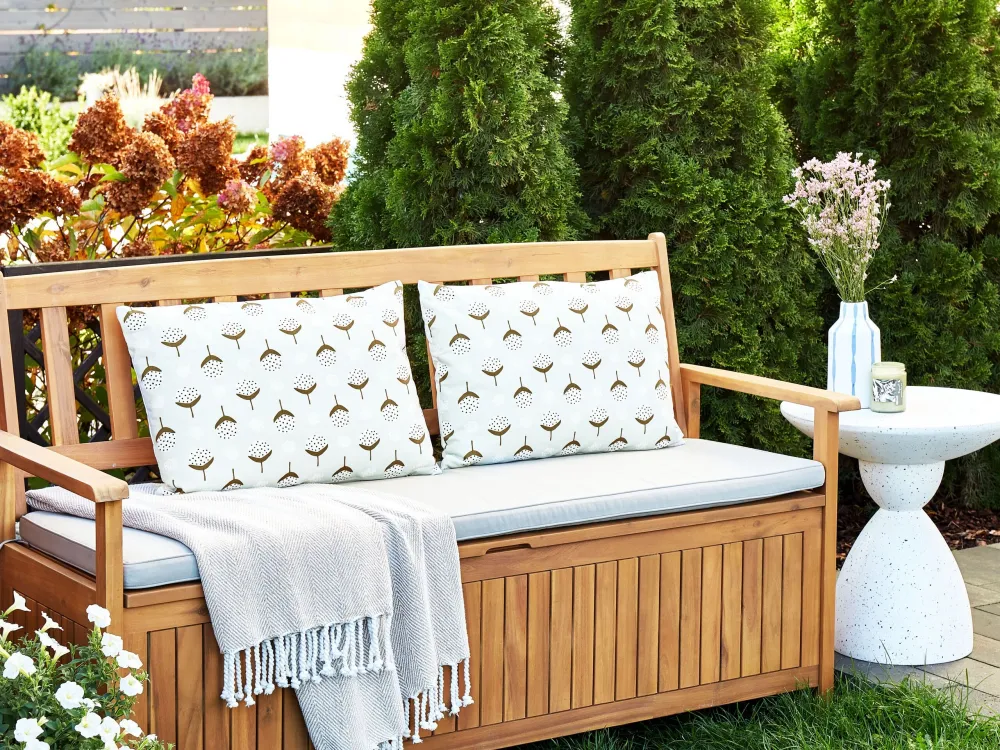 Set 2 Outdoor Cushions Geometric Pattern 40 x 60 cm Light Green CUNEO