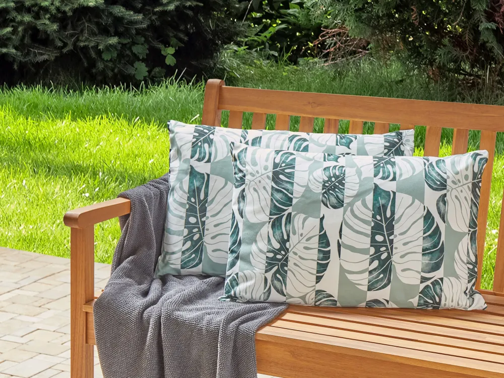 Set 2 Outdoor Cushions Leaf Pattern 40 x 60 cm Green TERMINI