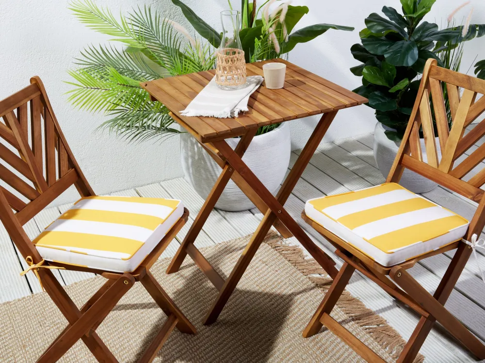 Set 2 Outdoor Seat Pad Cushions Giallo sole and White TERNI con Rivestimento Tessuto