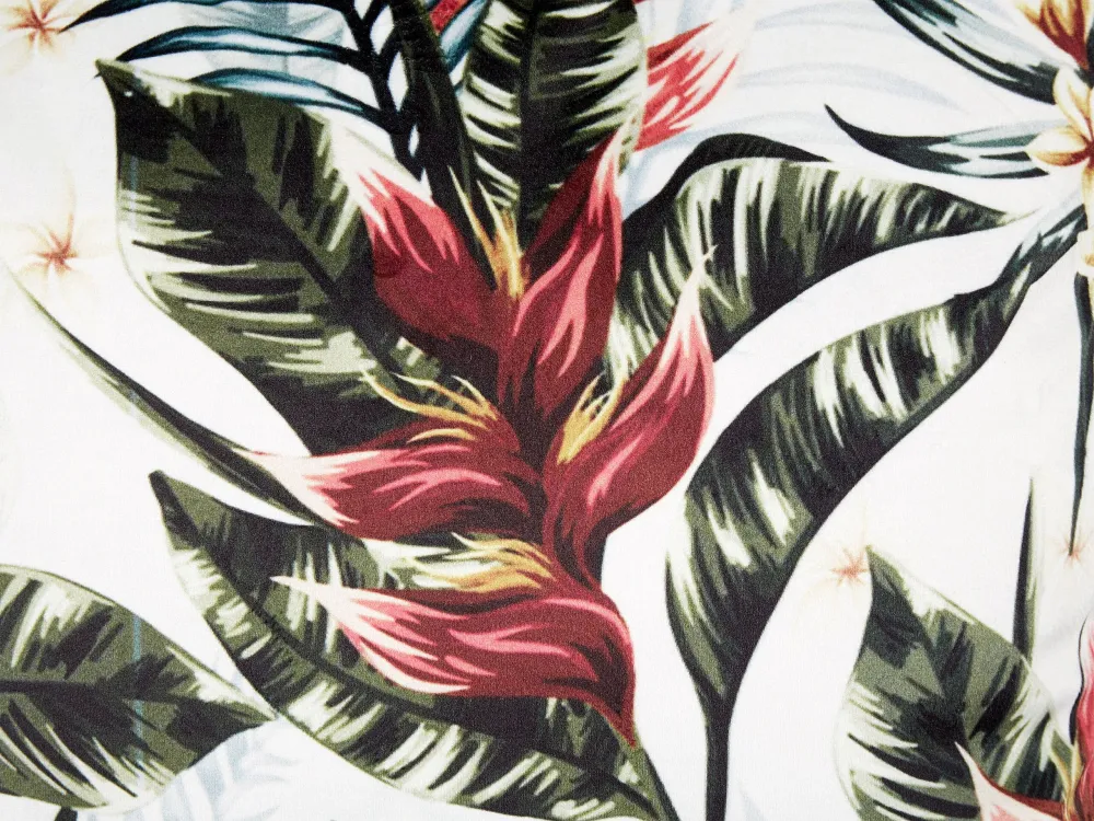 Set 2 Vellutato Cushions Leaf Pattern 45 x 45 cm Green and Red EDELWEISS
