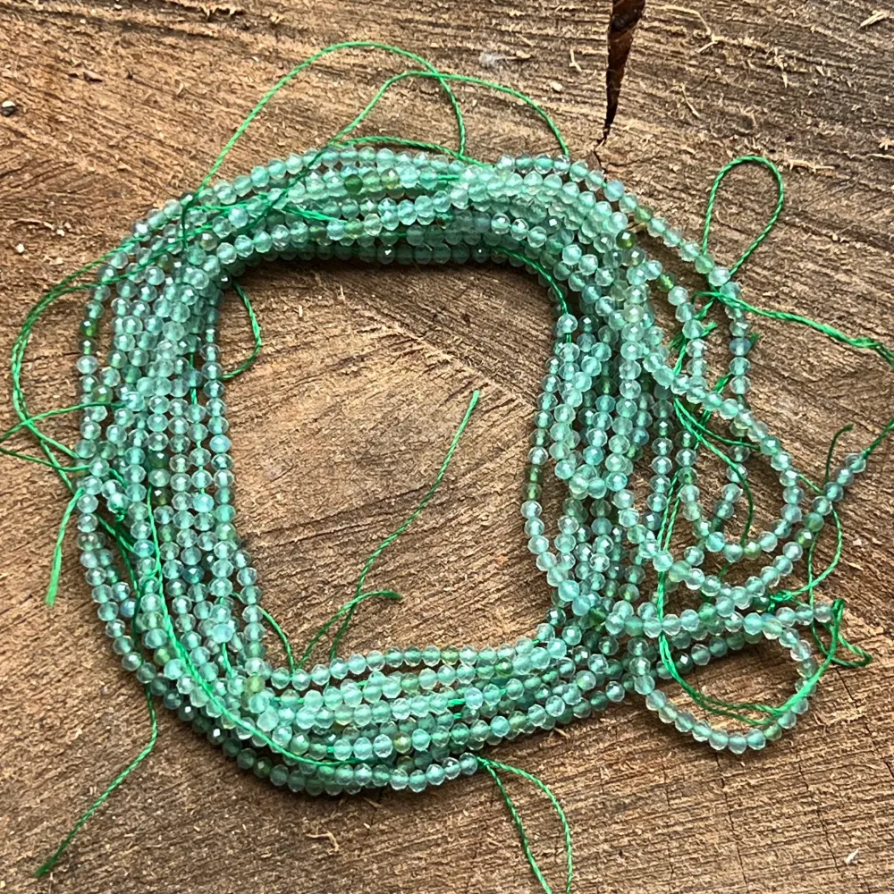 Filo di perline pietre semipreziose sfere sfaccettate AGAT VERDE