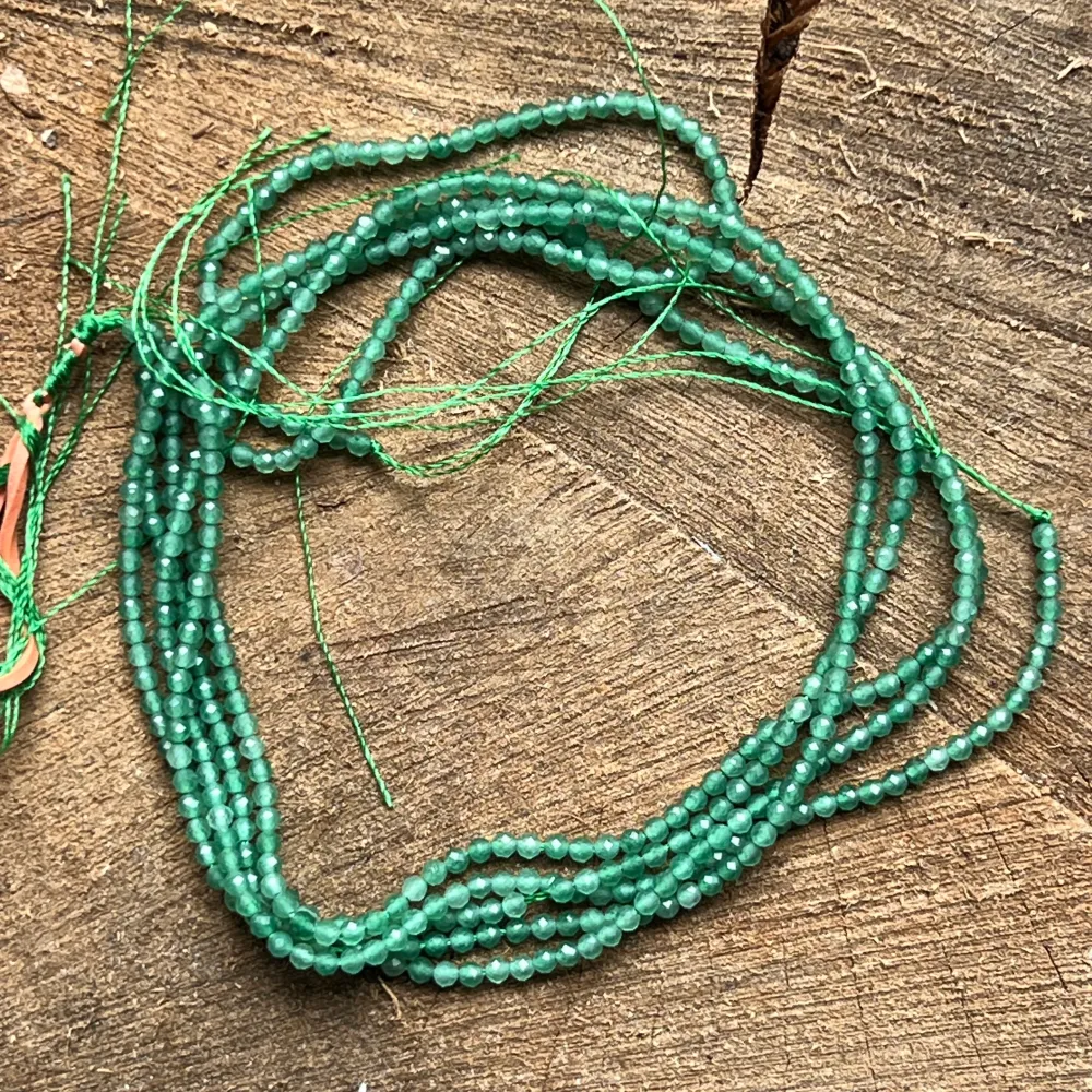 Filo di perline pietre semipreziose sfere sfaccettate AVVENTURINA VERDE SCURO