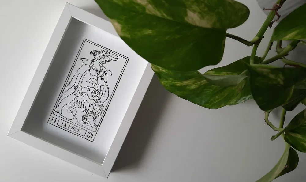 Quadro inciso su vetro – La Forza | Collezione I Tarocchi