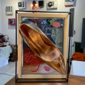 Quadro scultoreo Adios