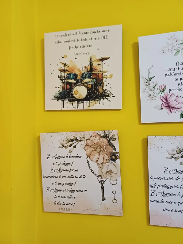 quadro stampa su legno 30x30 cm contattaci per le disponibilità immediate