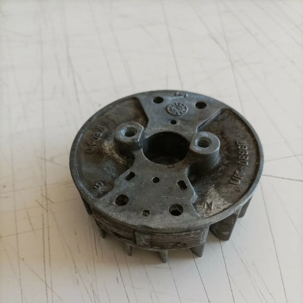 VOLANO MAGNETICO AVVIAMENTO ACCENSIONE PER DECESPUGLIATORE HITACHI CG 24EKS