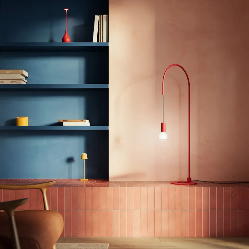 Zafferano Lampada da Tavolo Filo H113,6 cm Rosso Opaco