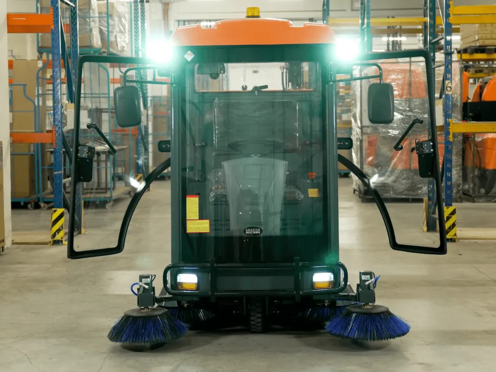 Spazzatrice con cabina Graefer KM180-PRO inclusa idropulitrice