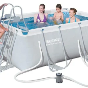 Piscina rettangolare 2.82m x 1.96m x 84cm con pompa e scaletta da giardino e veranda
