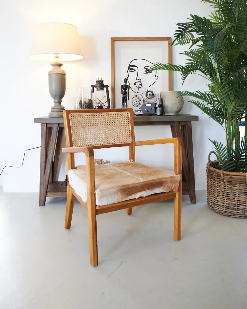 Poltrona legno, pelle di capra e rattan Aspen