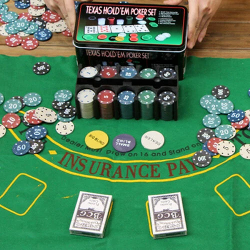 Set Kit Texas Poker Holdem Scatola 200 Fiches Chips con Tappeto da Gioco