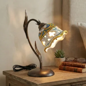 Lumetto lampada da comodino 1 luce ferro battuto e ceramica realizzata e decorata artigianalmente mano art. gomes