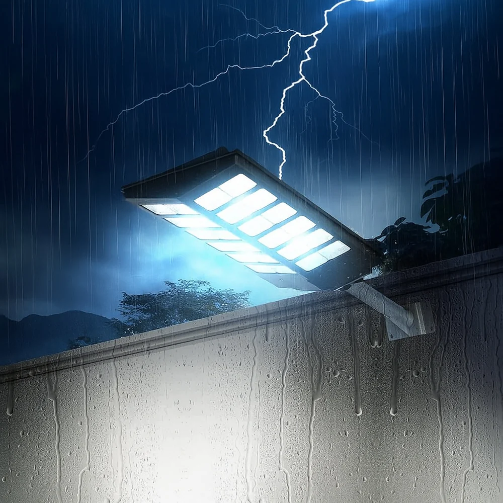 Lampione faro pannello solare 1600W con palo sensore di passaggio IP66