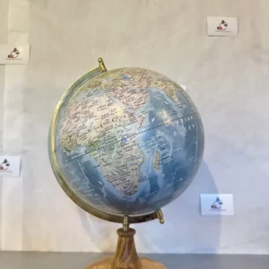Mappamondo Vintage Blu con Base Legno – Globo Terrestre Elegante da Tavolo per Arredamento e Studio
