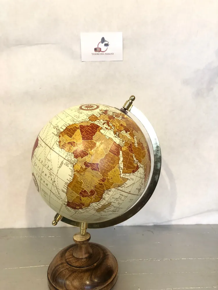 Mappamondo Vintage Seppia con Base Legno – Globo Terrestre Retrò da Tavolo per Arredamento e Studio