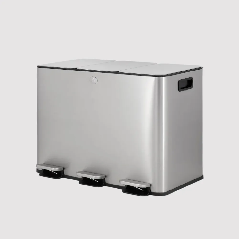 Contenitore per la raccolta differenziata pedale 3x15L