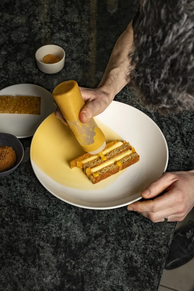 Piatto da dessert Confluence D21,5 cm alabastro fiordo bianco
