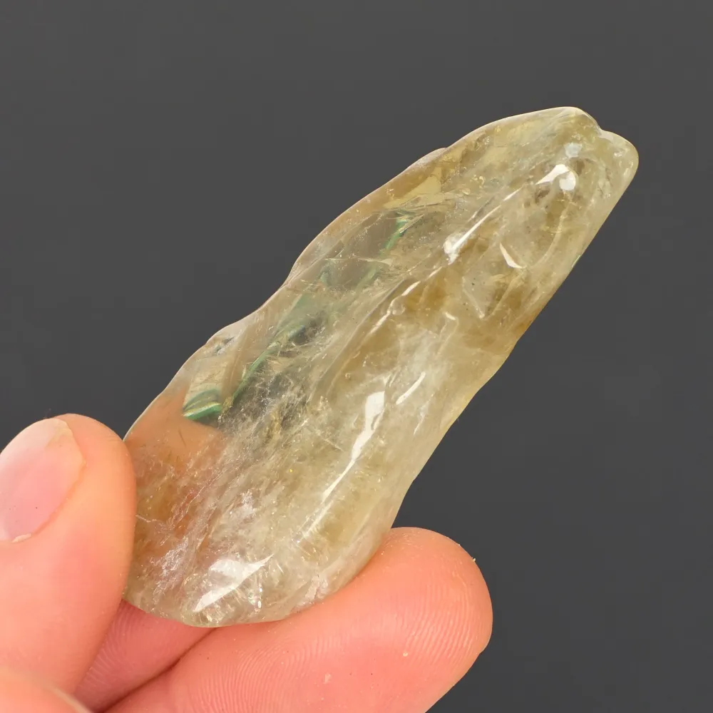 Ametista verde (prasiolite) levigata - pezzo unico | Modello 2