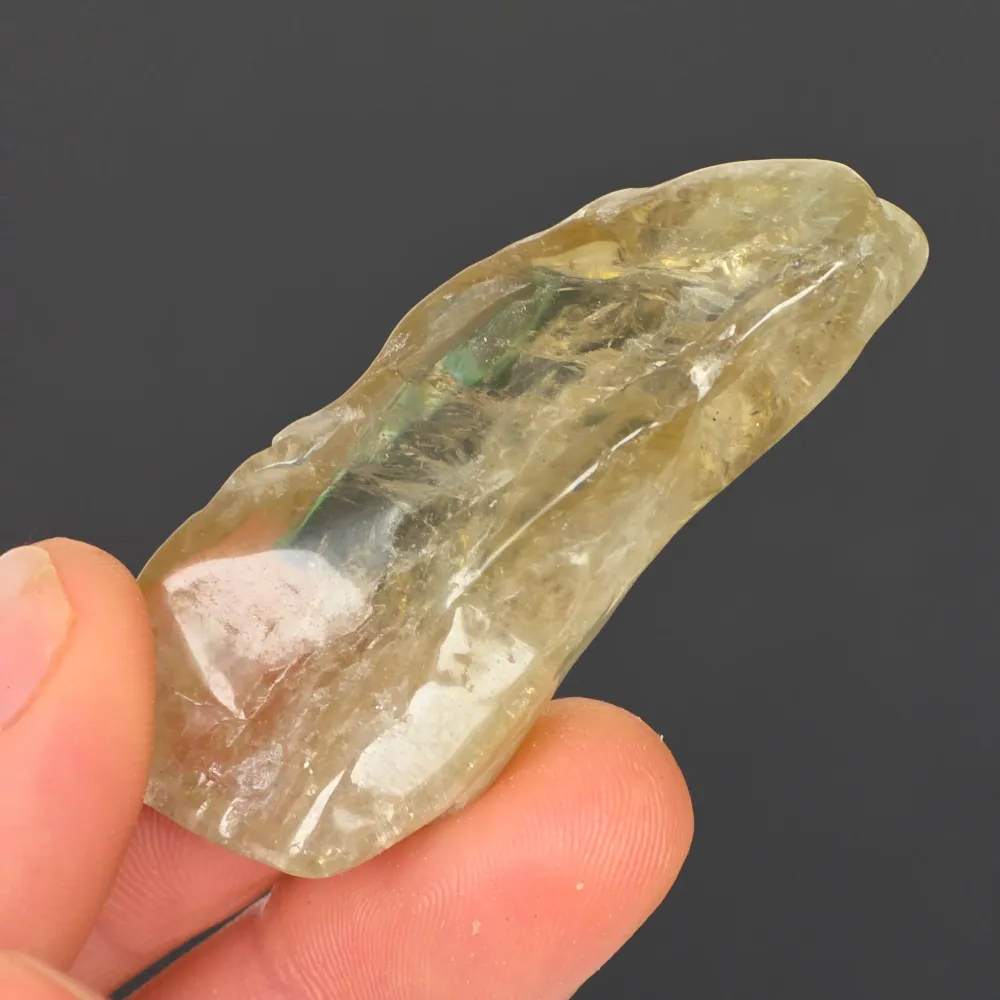 Ametista verde (prasiolite) levigata - pezzo unico | Modello 2