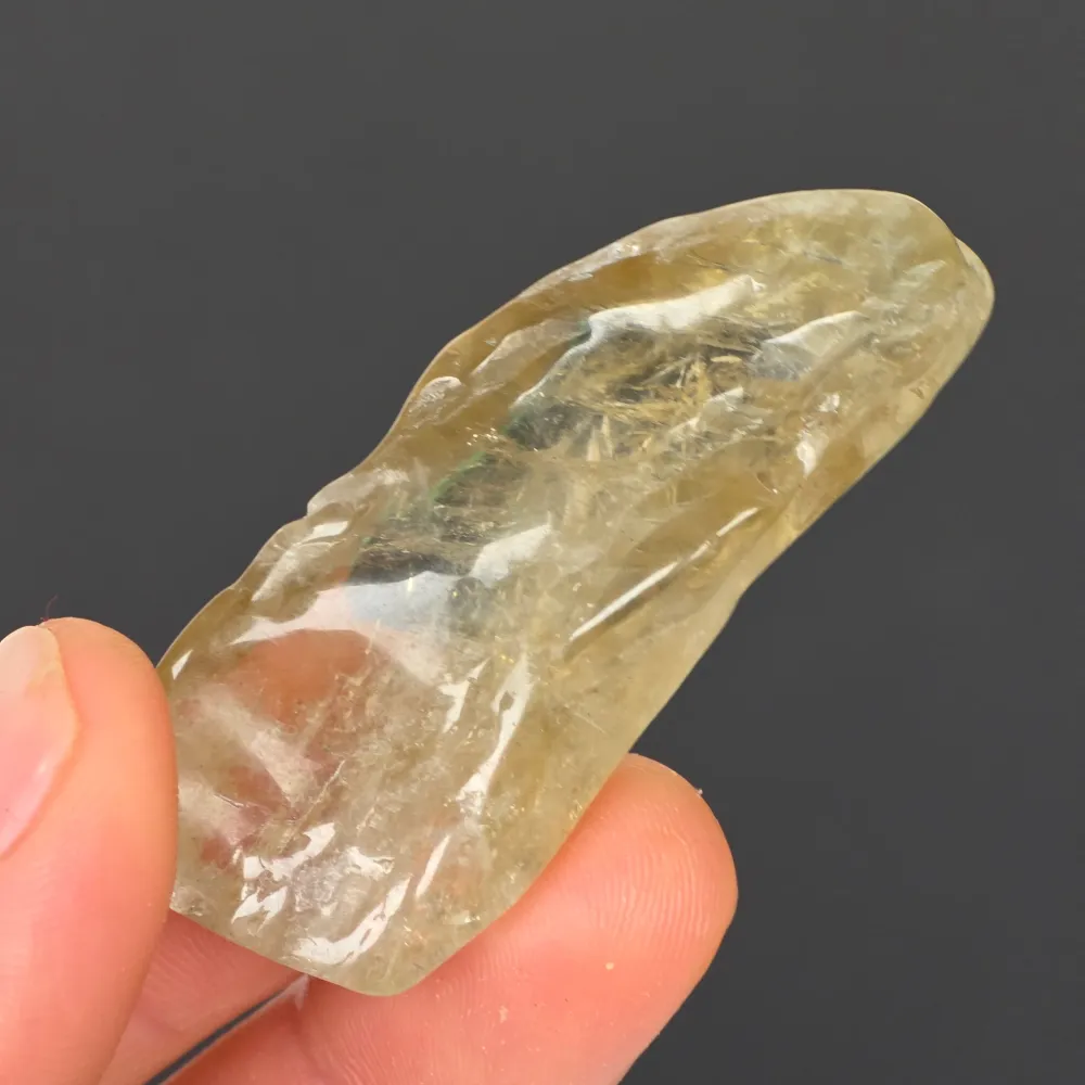 Ametista verde (prasiolite) levigata - pezzo unico | Modello 2