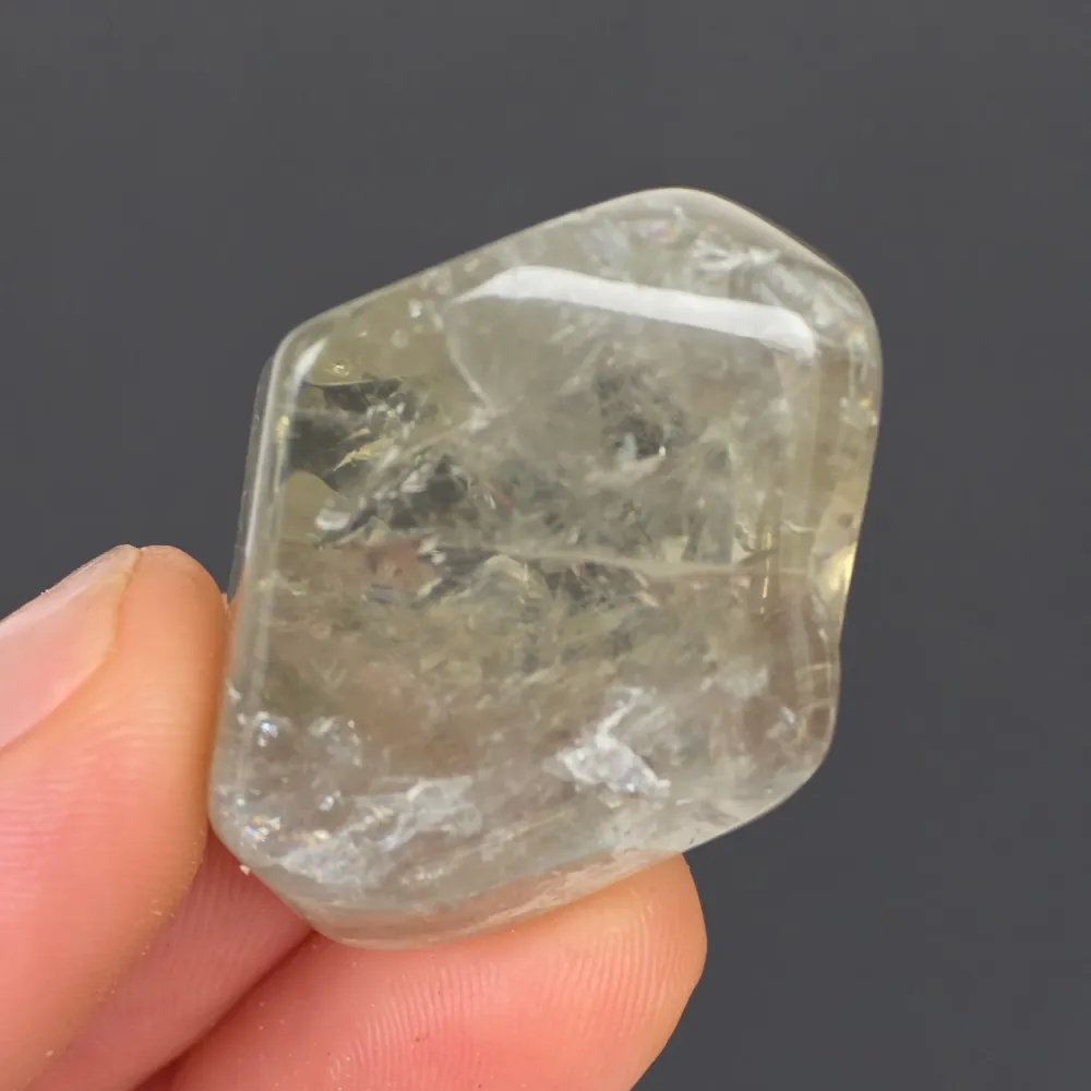 Ametista verde (prasiolite) levigata - unico | Modello 6