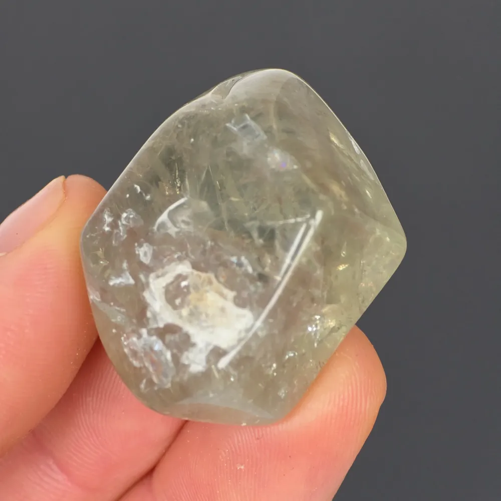 Ametista verde (prasiolite) levigata - unico | Modello 6