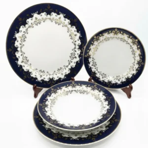 Set di Piatti Porcellana di Capodimonte – Collezione Reale