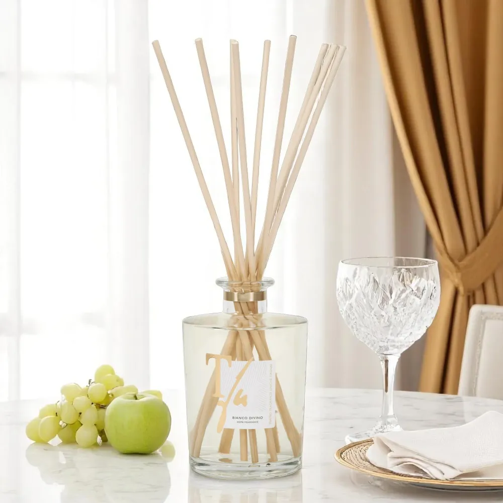 Bianco Divino - Decanter con bastoncini Teatro Fragranze Uniche