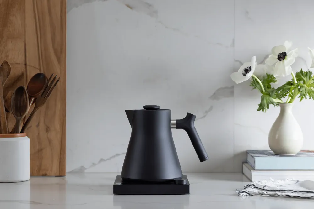 Amico Corvo EKG - Bollitore 1 L Nero