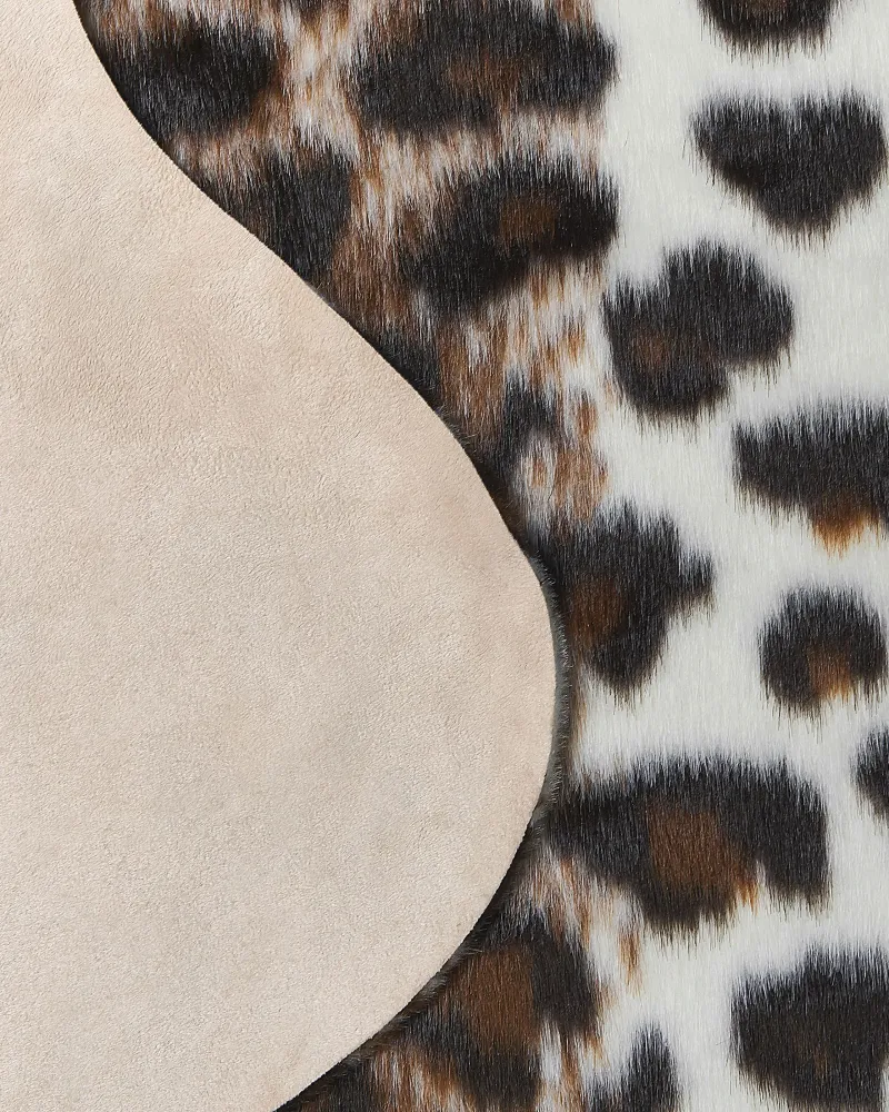 Tappeto ecopelle mucca marrone macchie bianche 150 x 200 cm BOGONG