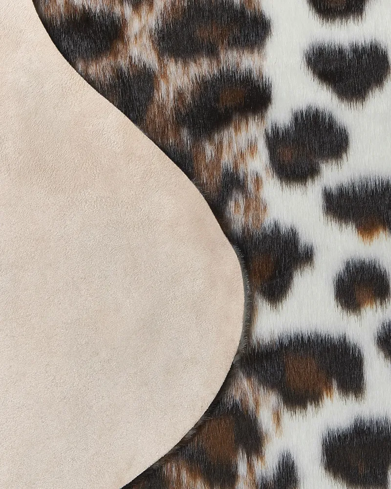 Tappeto ecopelle mucca marrone macchie bianche 150 x 200 cm BOGONG