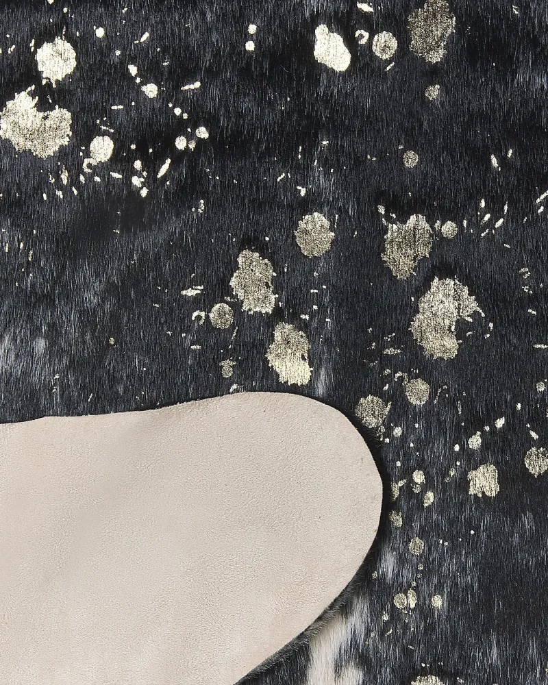 Tappeto ecopelle mucca nero macchie bianche 130 x 170 cm BOGONG